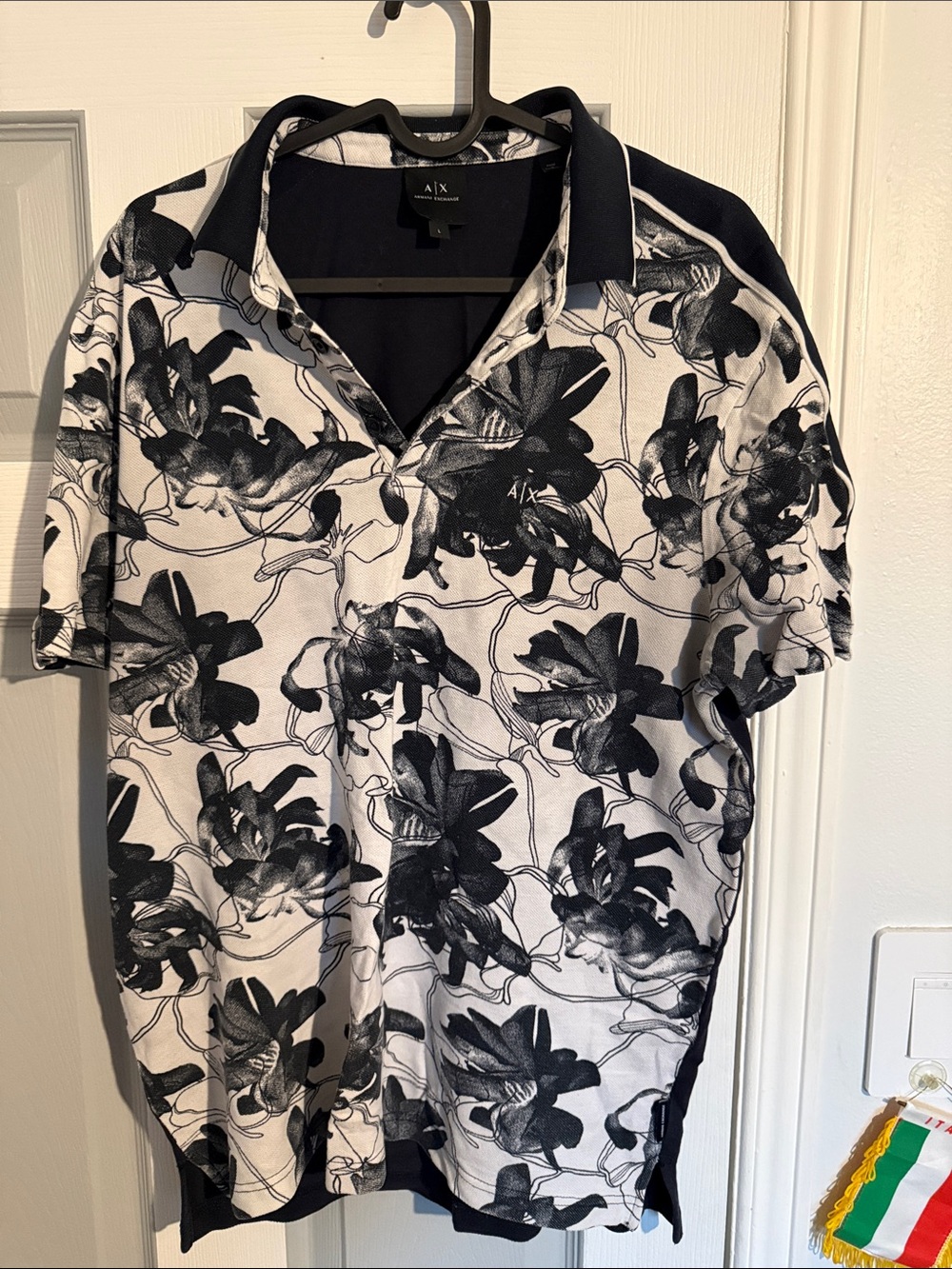 A/X Armani Exchange Men’s Black & White Floral-Print Polo